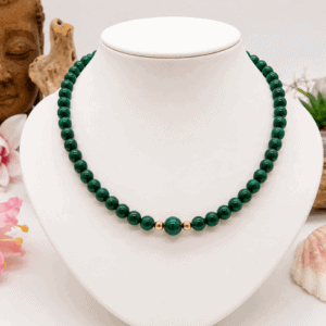 Collier Malachite 6 mm – Équilibre et renouveau